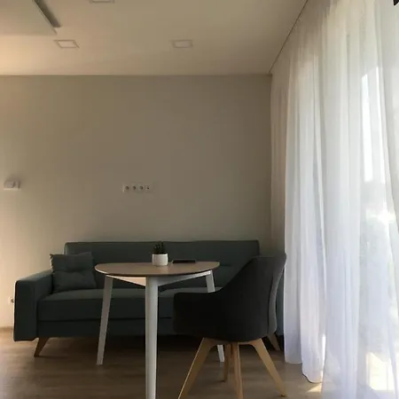 Apartment Sveciu Namai Vaivorykste Palanga