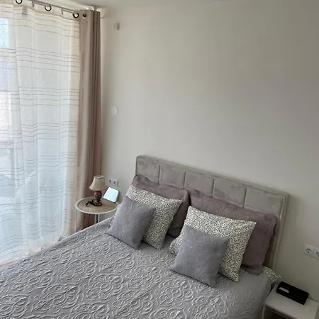 Apartament Sveciu Namai Vaivorykste